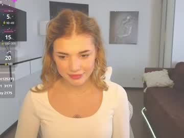 webcam girl adri_dream image #9174073