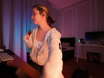 webcam girl oooops__ image #9483442