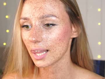 webcam girl artease image #5521841