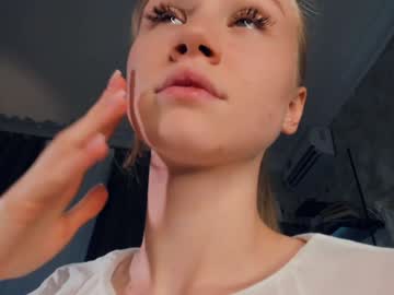 webcam girl one_1ove image #9577716