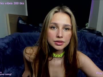 webcam couple playwithmil image #3841870