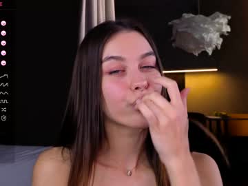 webcam girl nika_lodge image #5363953