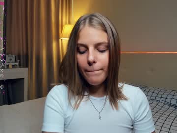 webcam girl erline_may image #6771401