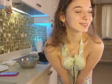 webcam girl checkmypeach image #5995232