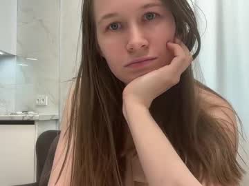 webcam girl yana_squrel_22 image #9558495
