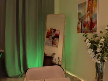 webcam girl naomi_lapaglia_ image #2301054