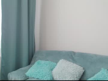 webcam girl emerald_kittycat image #1644130