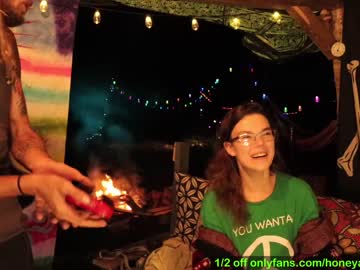 webcam couple honeyand_thebear image #134951