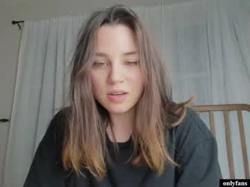 webcam girl cinnabelle image #4431255