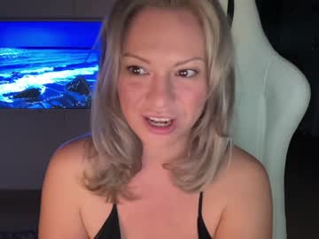 webcam girl kiradivine image #2451493