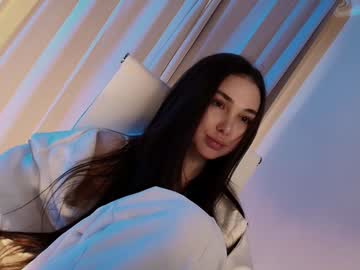 webcam girl hollyextra image #9470091