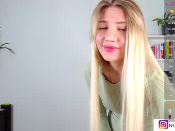 webcam girl ella__sweety image #4358819