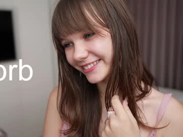 webcam girl little_lolla18 image #7878907