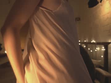 webcam girl bibi_it_is image #2531152