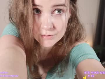 webcam girl in_tune image #5107598