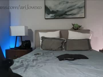 webcam couple ari_lovexo image #5187500