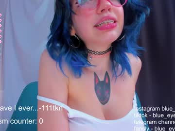 webcam girl blue_eye_twinkle image #7102988