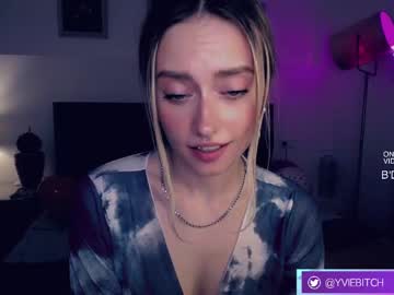 webcam girl _yvie_ image #4862101