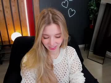 webcam girl milablush image #5924546