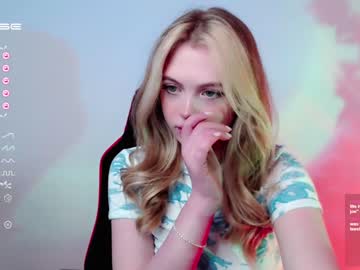 webcam girl small_blondee image #4244989