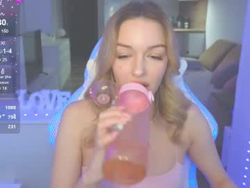webcam girl margaretsweet1 image #9268247