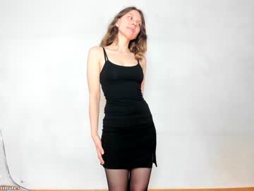 webcam girl giveyouelevenminutes image #2656665