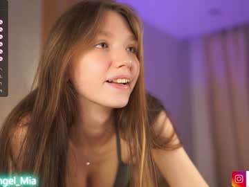 webcam girl angels_kiss image #5242438