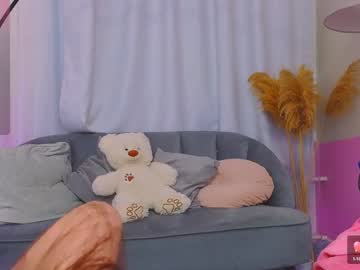 webcam girl loretta__roze image #7134401