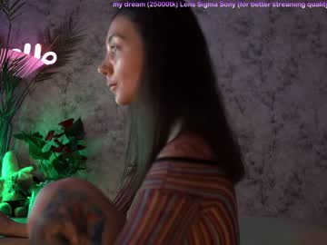 webcam girl kronniekray image #437093