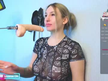 webcam girl caseylucious image #8619136