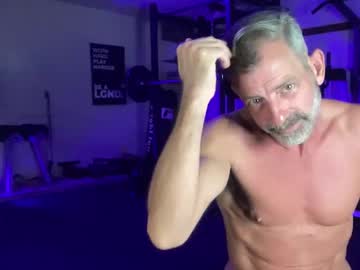 webcam man browneyedmuscleboy32 image #7791830