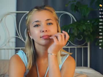 webcam girl mildredgarrett image #8981696