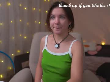 webcam girl tiny_miracle image #8817255