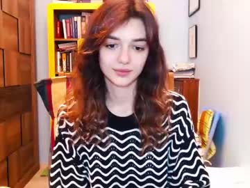 webcam girl 0_perfect_imperfection_0 image #1288483