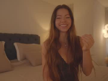 webcam girl emma_lu1 image #8358501