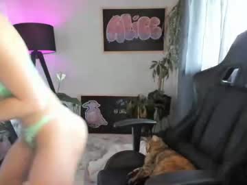 webcam girl alicenz image #2804032