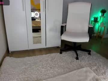 webcam girl roxy_blue_eyed_ image #5759275