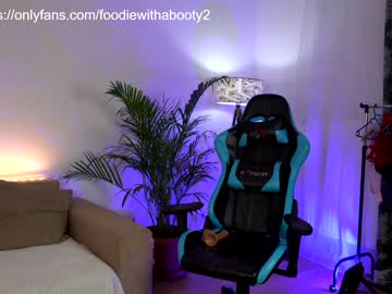 webcam girl naughtyrider69 image #1088153