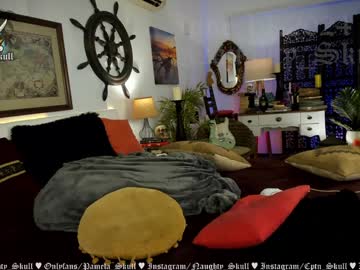 webcam girl naughty_skull image #7203870