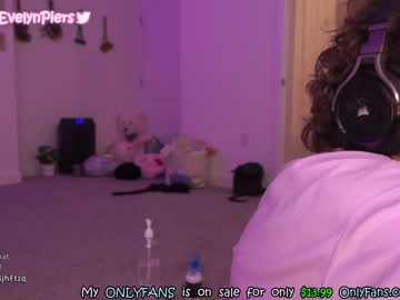 webcam girl evelynpiers image #2518545