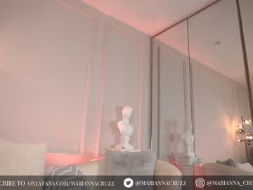webcam girl mariannacruzz image #4587450