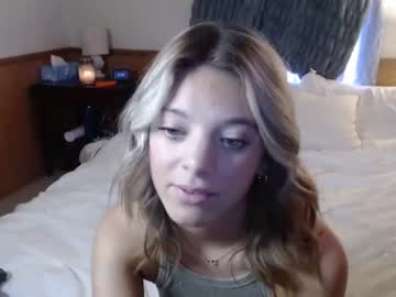 webcam girl coryraine1 image #4076607