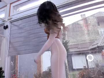 webcam girl white_snow_ image #998361