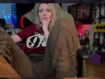 webcam girl kimilee22 image #6428115