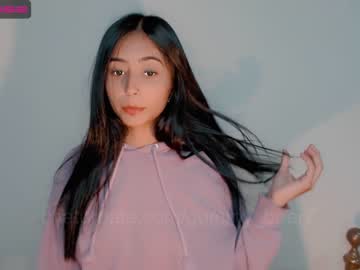 webcam girl gummy_bear7 image #2493853