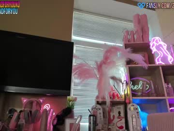webcam girl 2badforyou image #2986822