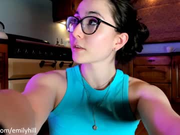 webcam girl littlee33 image #2092725