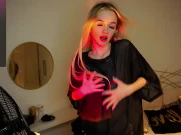 webcam girl blondesoulmate image #5885633