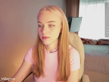 webcam girl mia_milagros image #7732396