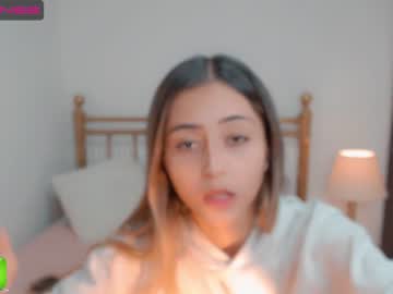 webcam girl gummy_bear7 image #145236